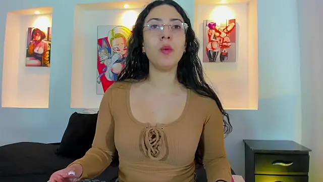 Snapshot of victoria_flores1 chatting on April 2026 03:48:02 PM victoria flores1 online show from April 2026 03:48:02 PM