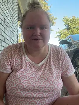 KadiSparkle online show from September 2025 10:34:01 PM