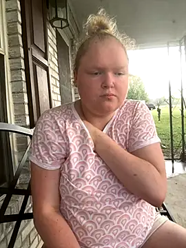 KadiSparkle online show from September 2025 12:41:01 PM