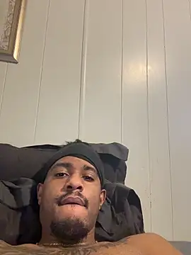 tyrek5051 online show from November 2025 05:41:01 PM