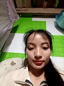 tdtd98 online show from October 2025 03:32:02 AM