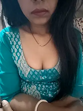 Snapshot of Paakhi-Singh chatting on March 2026 10:43:02 AM Paakhi-Singh online show from March 2026 10:43:02 AM