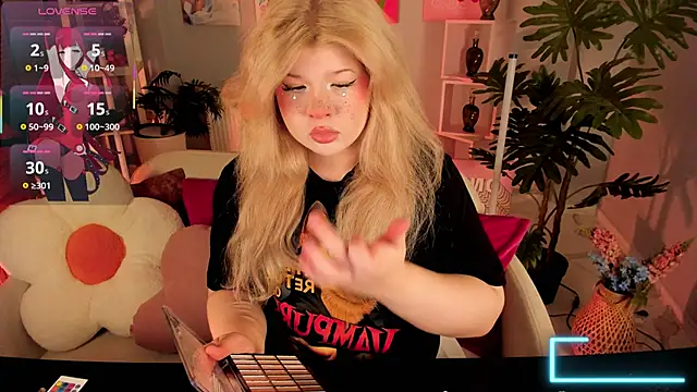 LilithNelson online show from November 2025 08:29:01 PM