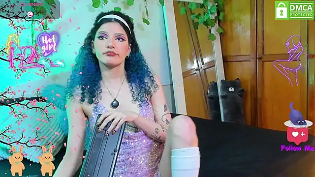 Snapshot of Bluedarkelf888 chatting on April 2026 10:51:01 PM Bluedarkelf888 online show from April 2026 10:51:01 PM