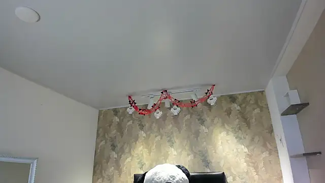 Saya Amaretto1 online show from October 2025 07:02:01 PM