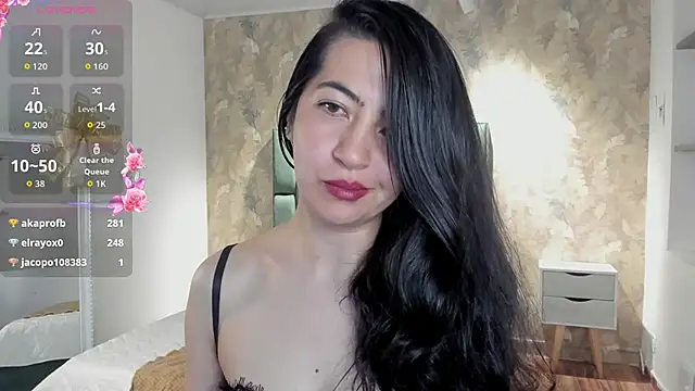 Saya Amaretto1 online show from November 2025 01:03:02 AM