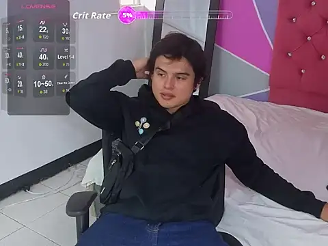 Snapshot of invincible200 chatting on November 2025 02:43:02 PM invincible200 online show from November 2025 02:43:02 PM