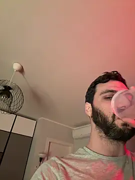 Simon-xx online show from March 2026 02:27:02 AM