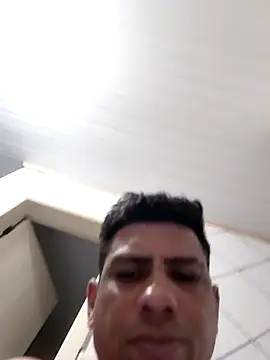 paulinhogostosinho online show from December 2025 03:03:02 AM