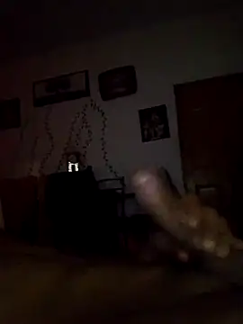 Snapshot of Eduardo_20cm chatting on September 2025 09:08:02 AM Eduardo 20cm online show from September 2025 09:08:02 AM