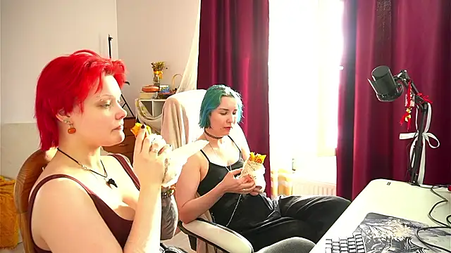 Snapshot of Sova173 chatting on March 2026 08:09:02 AM Sova173 online show from March 2026 08:09:02 AM