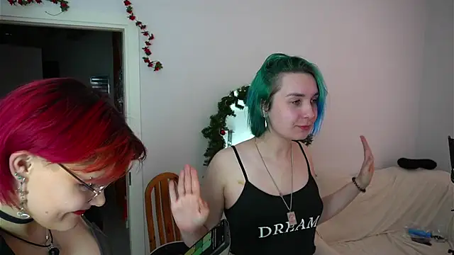 Snapshot of Sova173 chatting on April 2026 09:08:02 PM Sova173 online show from April 2026 09:08:02 PM