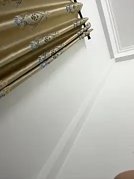 Snapshot of hoanghoangli chatting on April 2026 01:30:01 AM hoanghoangli online show from April 2026 01:30:01 AM