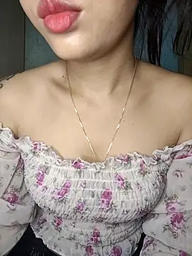 MyWet117 online show from November 2025 08:02:01 AM