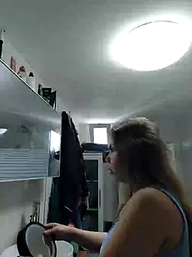 Snapshot of Alisasex@xh chatting on March 2025 05:52:02 AM Alisasexxh online show from March 2025 05:52:02 AM