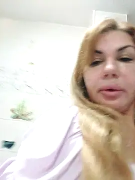 Snapshot of Alisasex@xh chatting on September 2025 07:32:02 AM Alisasexxh online show from September 2025 07:32:02 AM