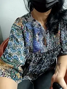 Snapshot of ammala_honey chatting on September 2025 03:16:02 PM ammala honey online show from September 2025 03:16:02 PM