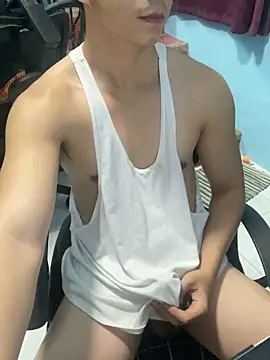 Snapshot of ieat_monsters chatting on April 2026 09:07:01 AM ieat monsters online show from April 2026 09:07:01 AM