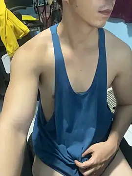 Snapshot of ieat_monsters chatting on April 2026 05:51:02 AM ieat monsters online show from April 2026 05:51:02 AM