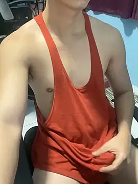 Snapshot of ieat_monsters chatting on April 2026 05:02:02 AM ieat monsters online show from April 2026 05:02:02 AM