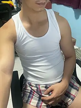 Snapshot of ieat_monsters chatting on April 2026 05:46:01 AM ieat monsters online show from April 2026 05:46:01 AM