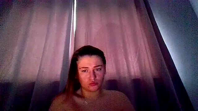 Snapshot of RUBY-ROSE-SWINGS chatting on November 2025 07:51:02 AM RUBY-ROSE-SWINGS online show from November 2025 07:51:02 AM