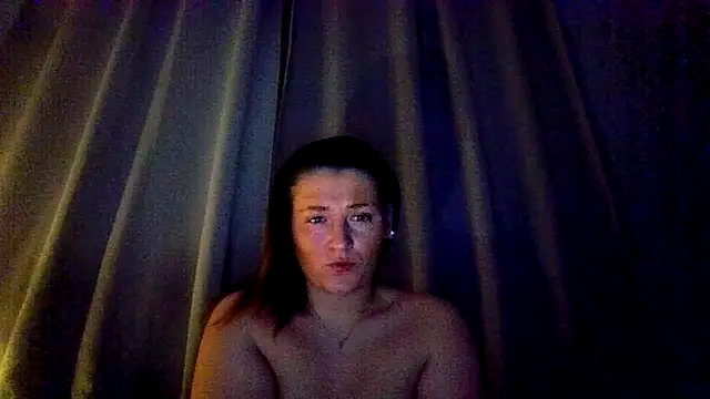 Snapshot of RUBY-ROSE-SWINGS chatting on November 2025 08:19:01 PM RUBY-ROSE-SWINGS online show from November 2025 08:19:01 PM