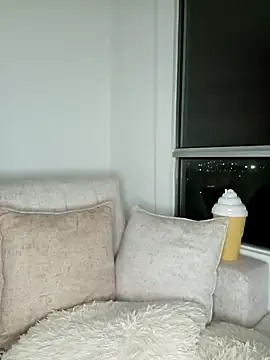 Snapshot of DiosaFortuna chatting on April 2026 02:44:01 AM DiosaFortuna online show from April 2026 02:44:01 AM