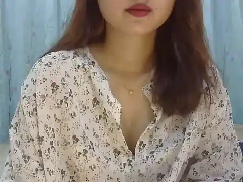 Snapshot of Maaaya_Pari chatting on October 2025 04:40:02 PM Maaaya Pari online show from October 2025 04:40:02 PM