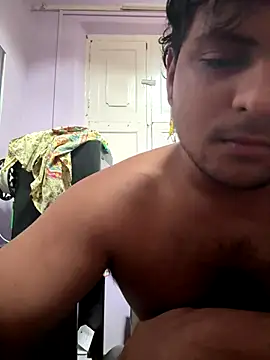 Snapshot of Kira_1413 chatting on October 2025 05:00:02 AM Kira 1413 online show from October 2025 05:00:02 AM