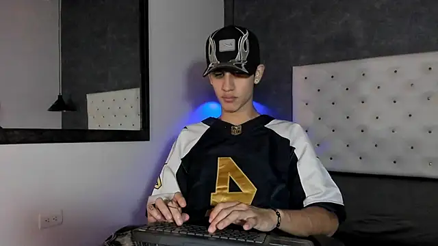  realwav online show from November 2025 04:22:02 AM