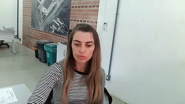 Snapshot of SweetGraciosa chatting on September 2025 04:32:01 PM SweetGraciosa online show from September 2025 04:32:01 PM