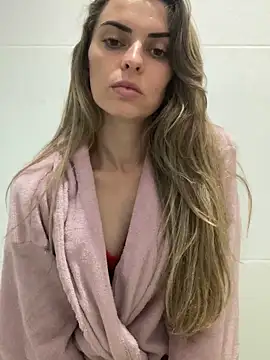 Snapshot of SweetGraciosa chatting on October 2025 12:53:01 AM SweetGraciosa online show from October 2025 12:53:01 AM