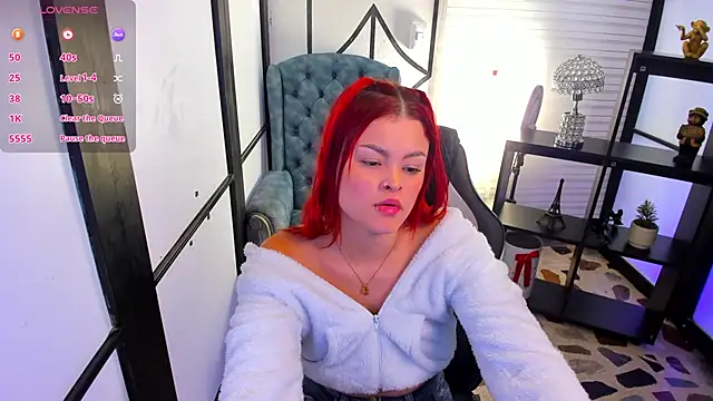 NahomiRichards  online show from November 2025 04:44:01 AM