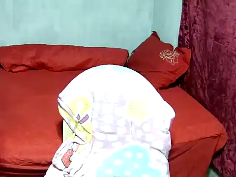 Snapshot of Strawberryyou chatting on April 2026 01:22:01 PM Strawberryyou online show from April 2026 01:22:01 PM