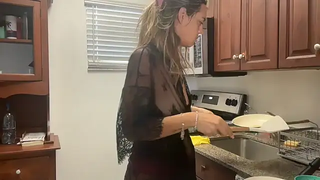 Snapshot of prettyykitty22 chatting on March 2026 02:31:02 PM prettyykitty22 online show from March 2026 02:31:02 PM