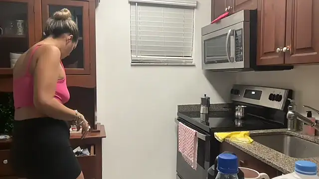 Snapshot of prettyykitty22 chatting on March 2026 12:36:01 AM prettyykitty22 online show from March 2026 12:36:01 AM