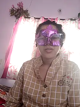 Snapshot of thanusi_2 chatting on February 2026 05:12:02 AM thanusi 2 online show from February 2026 05:12:02 AM