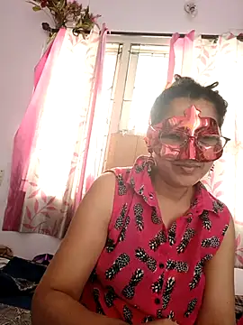 Snapshot of thanusi_2 chatting on March 2026 06:48:02 AM thanusi 2 online show from March 2026 06:48:02 AM