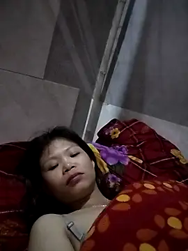 LinhNa999 online show from November 2025 01:22:02 PM