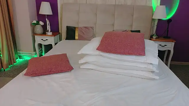 KimoraJoy online show from April 2026 09:19:01 PM