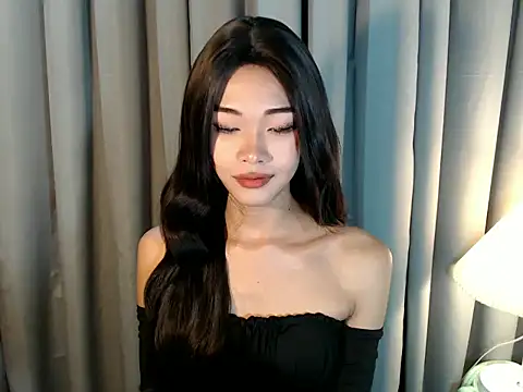 Snapshot of holyakiesha chatting on March 2026 02:56:01 PM holyakiesha online show from March 2026 02:56:01 PM