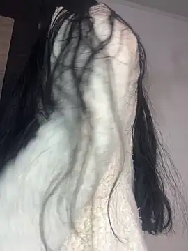 Daphnee- online show from September 2025 12:05:02 PM