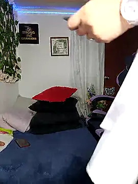 Snapshot of valeria_benett chatting on March 2026 08:57:01 PM valeria benett online show from March 2026 08:57:01 PM