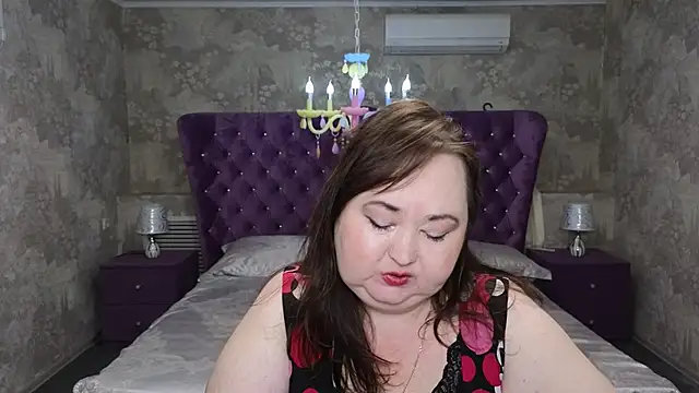 Eloisa Eliot online show from September 2025 03:13:01 PM