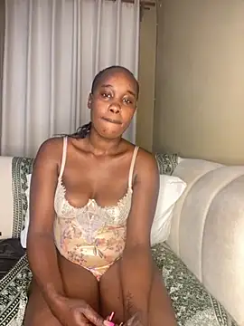 Snapshot of TinaFavourite chatting on September 2025 12:54:01 AM TinaFavourite online show from September 2025 12:54:01 AM