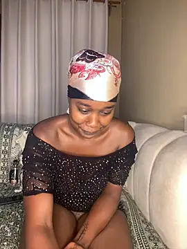 Snapshot of TinaFavourite chatting on October 2025 03:20:02 PM TinaFavourite online show from October 2025 03:20:02 PM