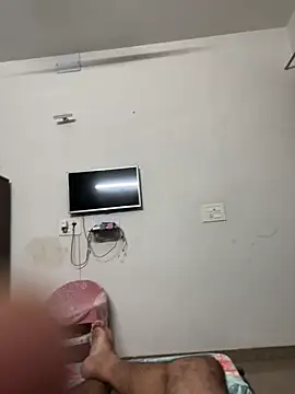 Snapshot of Hotguyforfun chatting on October 2025 10:54:02 PM Hotguyforfun online show from October 2025 10:54:02 PM