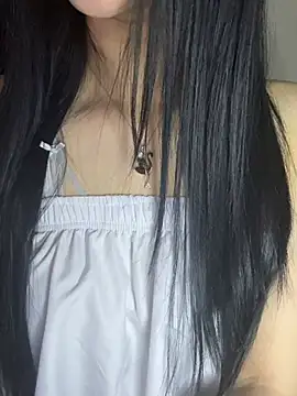 Dolly282 online show from April 2026 03:13:01 PM