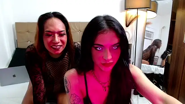 YourAsian Cummer online show from November 2025 05:59:01 PM